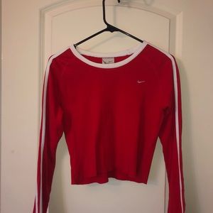 Cropped Nike Top